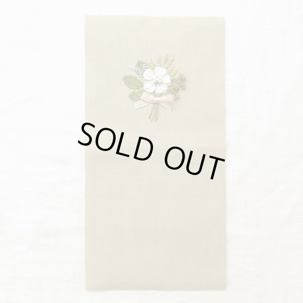 画像1: 【SAMPLE SALE!】小さなブーケのビーズ刺繍 (1)